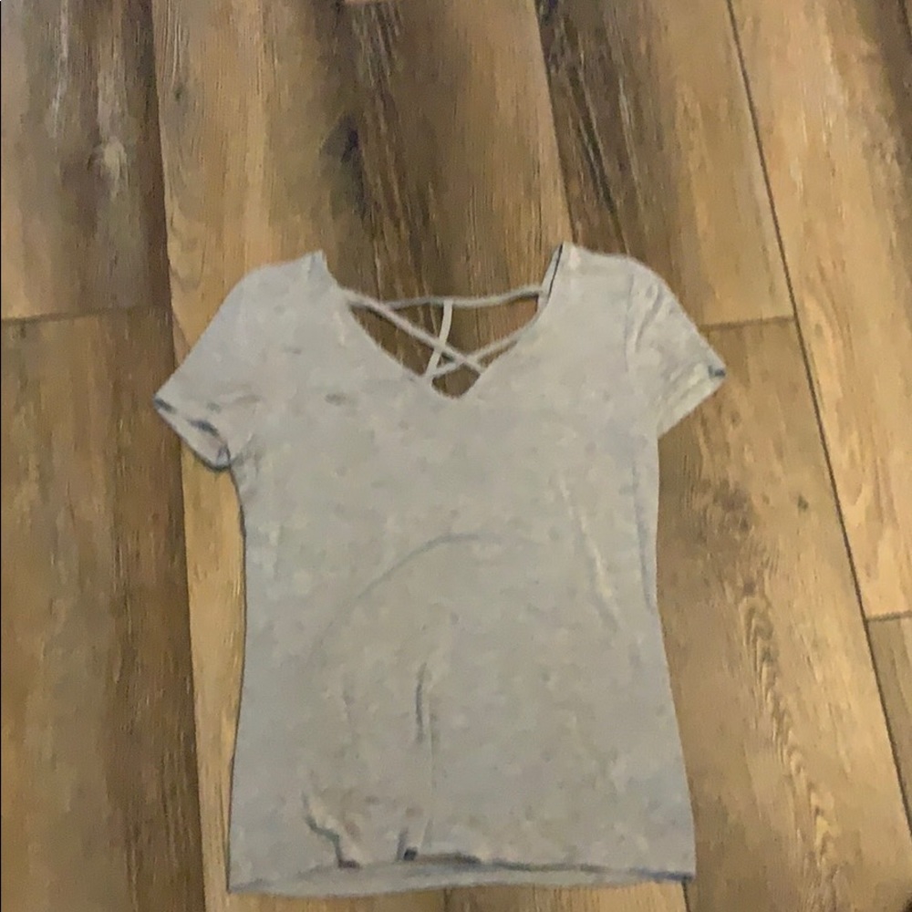 gray criss cross top